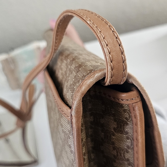 GUC Celine Brown Triomphe  Macadam Crossbody w/ COA - Picture 9 of 14